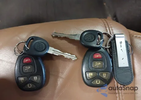 2014 Buick Enclave Leather z USA, uszkodzony, nr VIN 5GAKVBKD4EJ112020